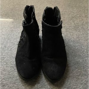 Vince Camuto toddler ankle boots